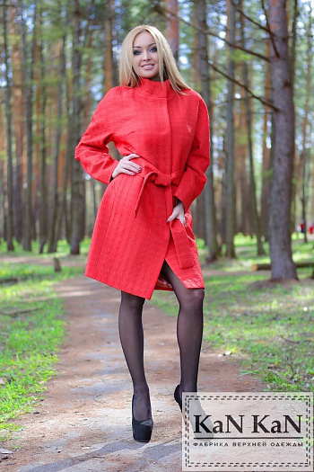 3 Летнее пальто  из жаккарда прямой силуэт  пояс (красный)