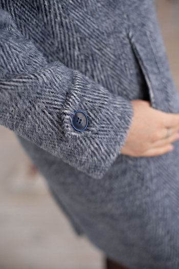 2 Пальто женское демисезонное 22970 (cosmos)