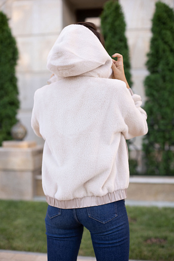 2 Куртка женская демисезонная 23999 (беж/тедди)