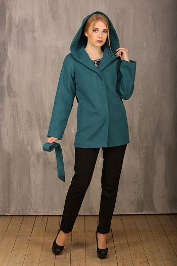 2 Пальто 18530  (малахит) 