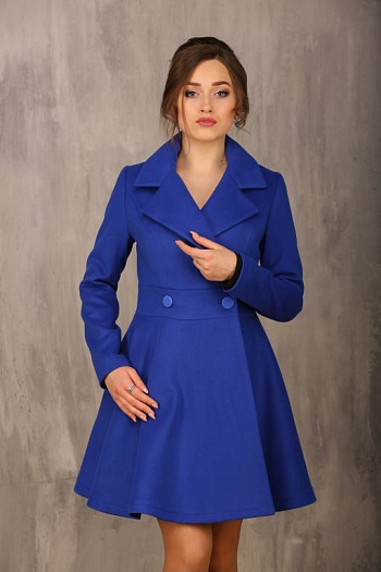 4 Пальто 18600  (василек) 