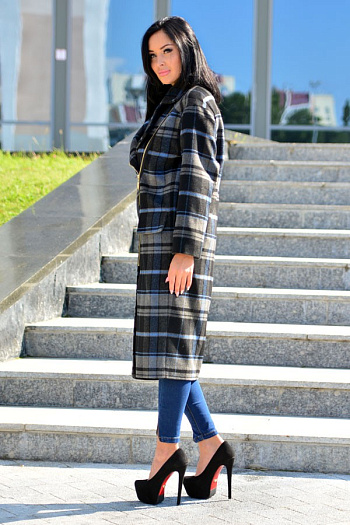 4 Пальто 18800  (клетка) 