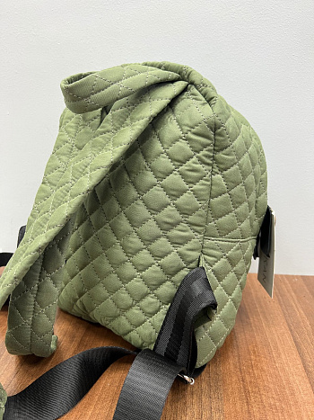 2 Рюкзак S0022M т.зел.+черн.