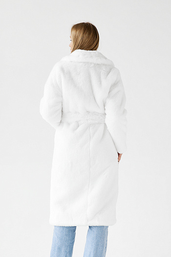 3 Шубка утеплённая 25909 (белый)