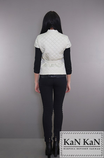 2 Жилет 16-10  (бежевый) 