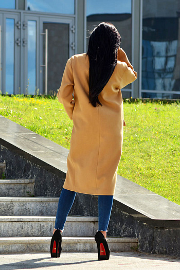 4 Пальто 18800  (кэмел) 