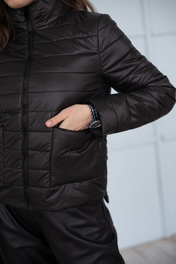 3 Куртка женская демисезонная 22680 (черный 2)